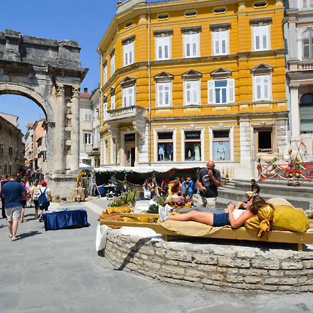 With A - C In Istrien 55187 Apartment Pula